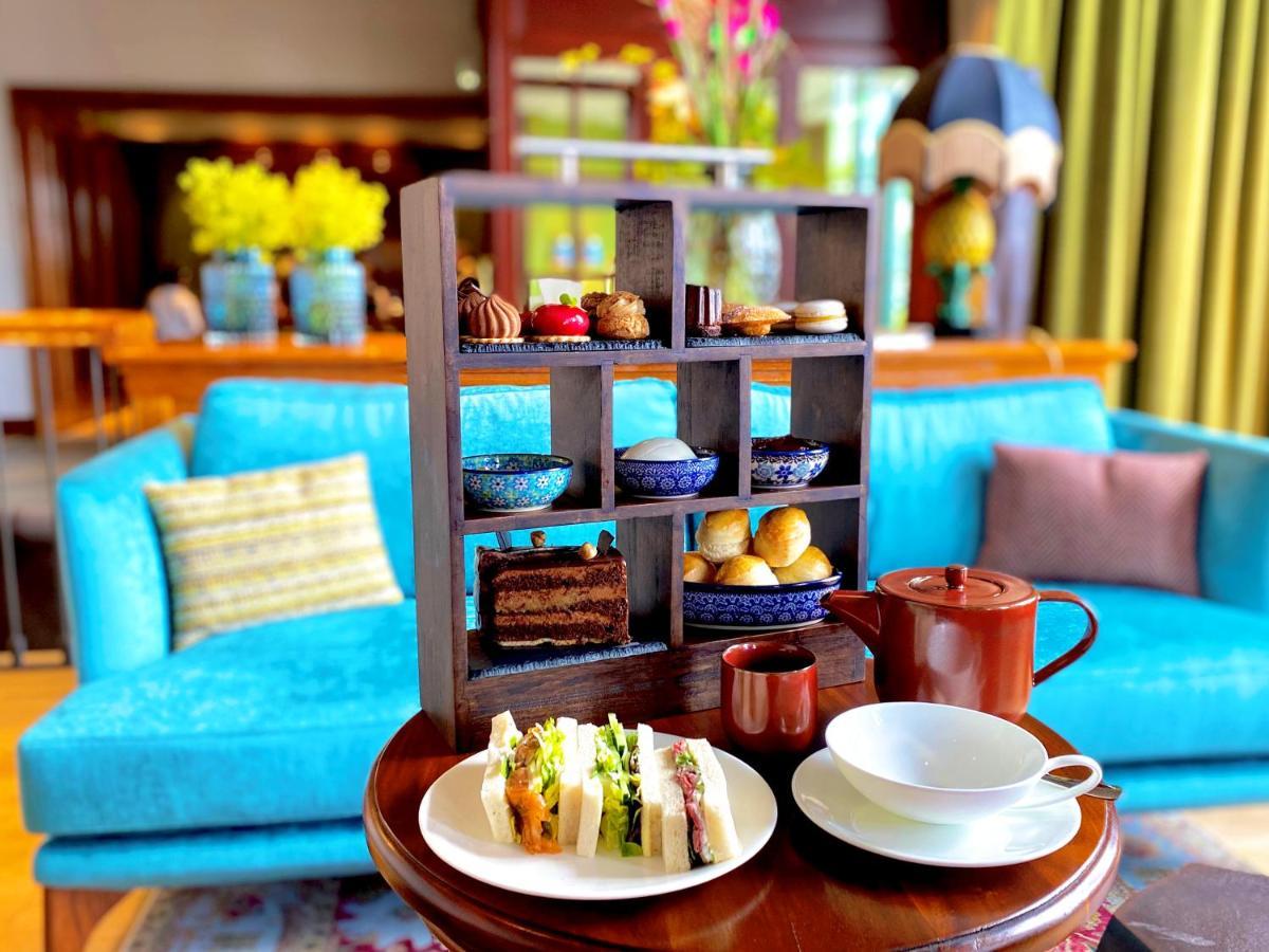 פלאנסבורג Das James מראה חיצוני תמונה Afternoon tea at the Imperial Hotel, Hanoi, Vietnam