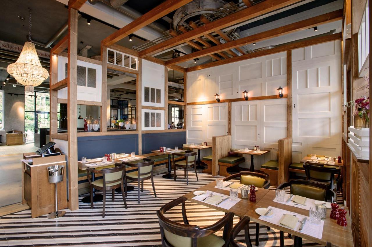 פלאנסבורג Das James מראה חיצוני תמונה Interior of the restaurant